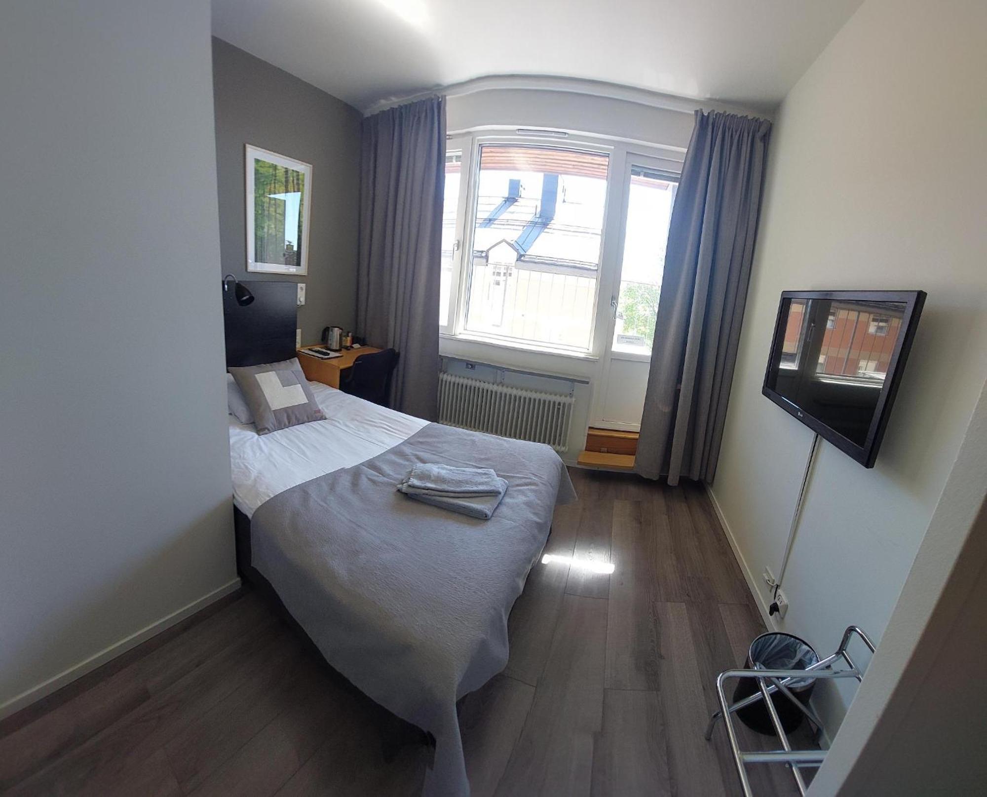 Hotel Bishops Arms Mora Pokoj fotografie